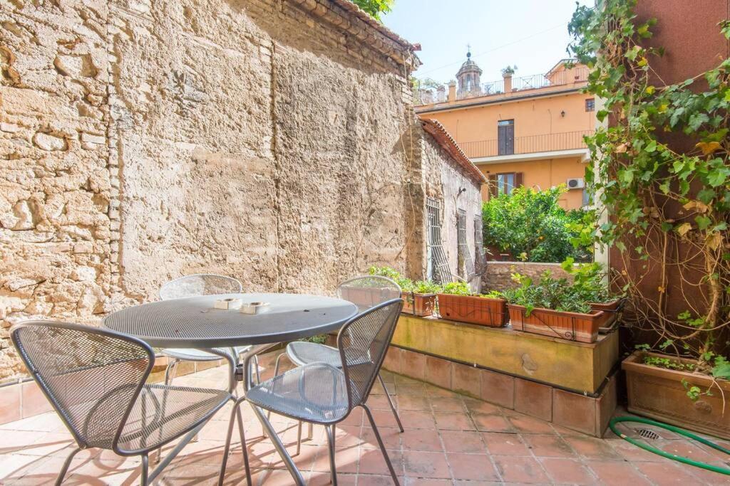 Ghetto Enchanting Terrace Rome Bagian luar foto